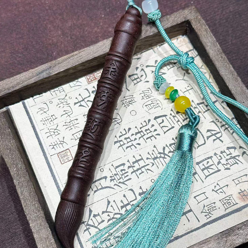 Strengthening the foundation and promoting academic success, this incense-infused pen is a mystical buff for test-takers! 🎋