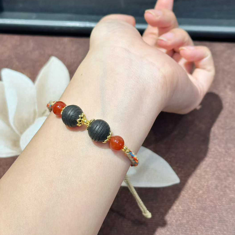 R-B37 丨Traditional Oriental Blended Aroma Bead Wrist Cord