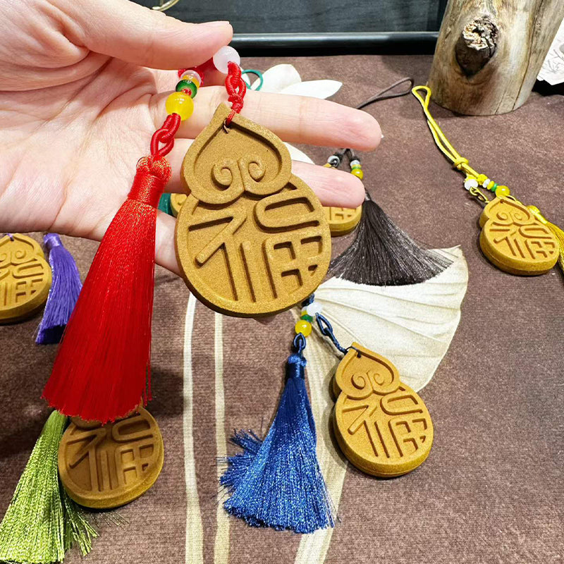 Floral Fragrance Fortune Gourd Pendant